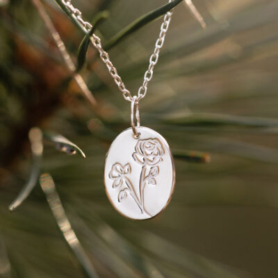 Pendentif Fleur de naissance